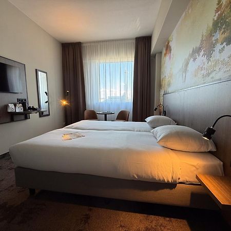 Fletcher Hotel-Restaurant Parkstad- Zuid Limburg Kerkrade Eksteriør bilde